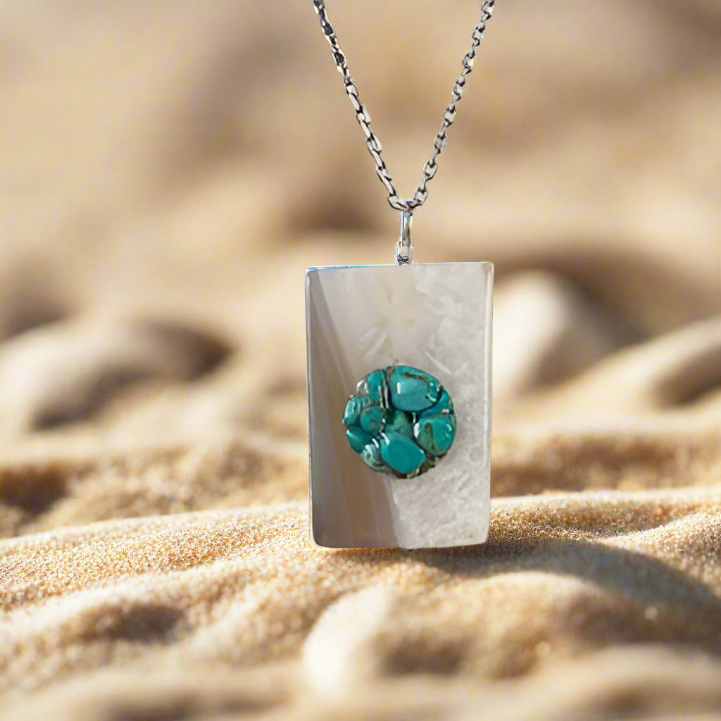 01-PP-Q-1 Turquoise Crystal Centered Rectangular Quartz Pendant with Chain