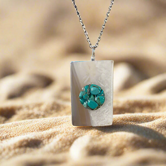 01-DA-GT-1 Turquoise Centred Rectangular Quartz Pendant with Chain