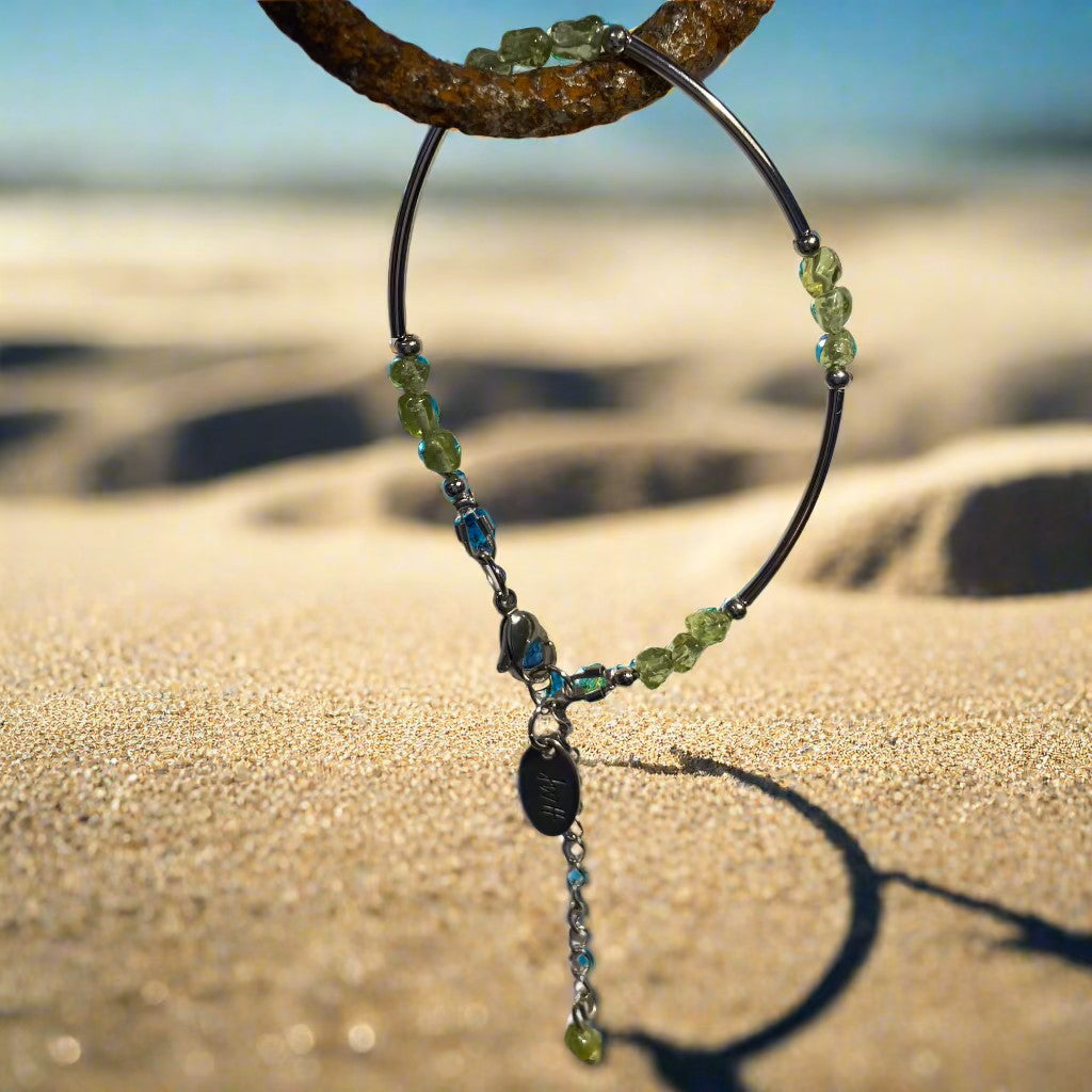 05-B4-02 Peridot Tube Bracelet August Birthstone