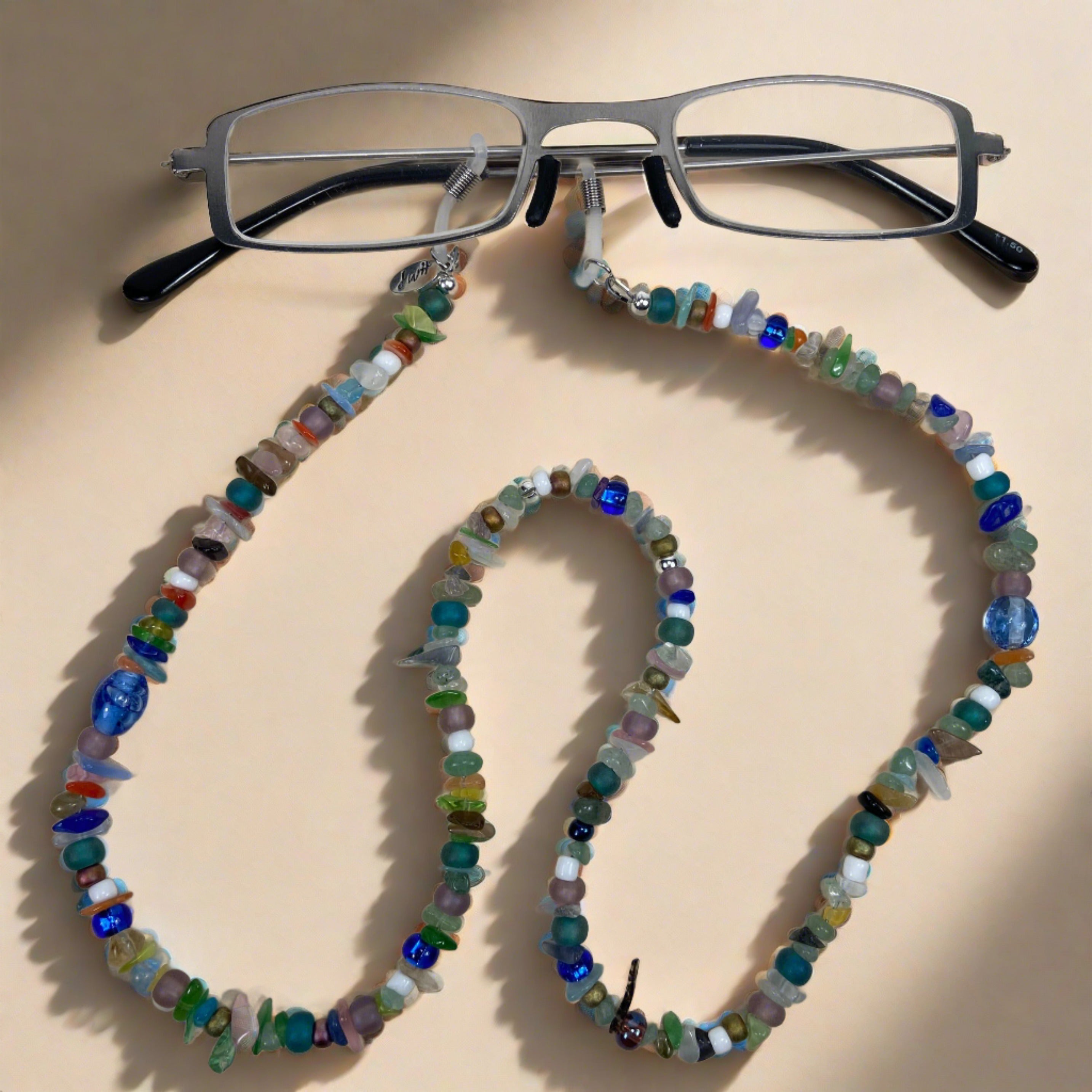 JWH Designs - Nature Inspired Artistic Jewellery - Beaded Eyeglass Holder - Eyewear Retainer