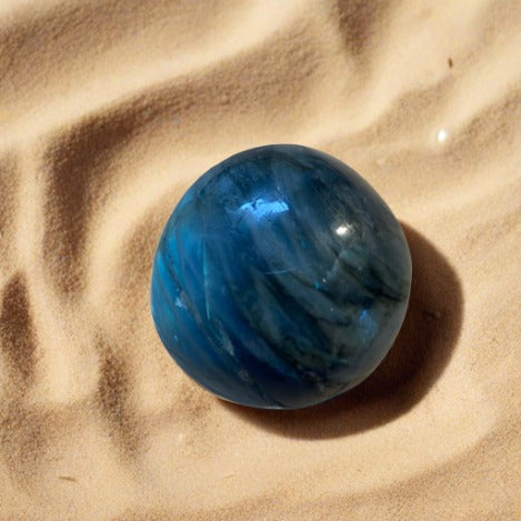JWH Designs - Nature Inspired Artistic Jewellery - Labradorite Palm Stone - Worry Stone