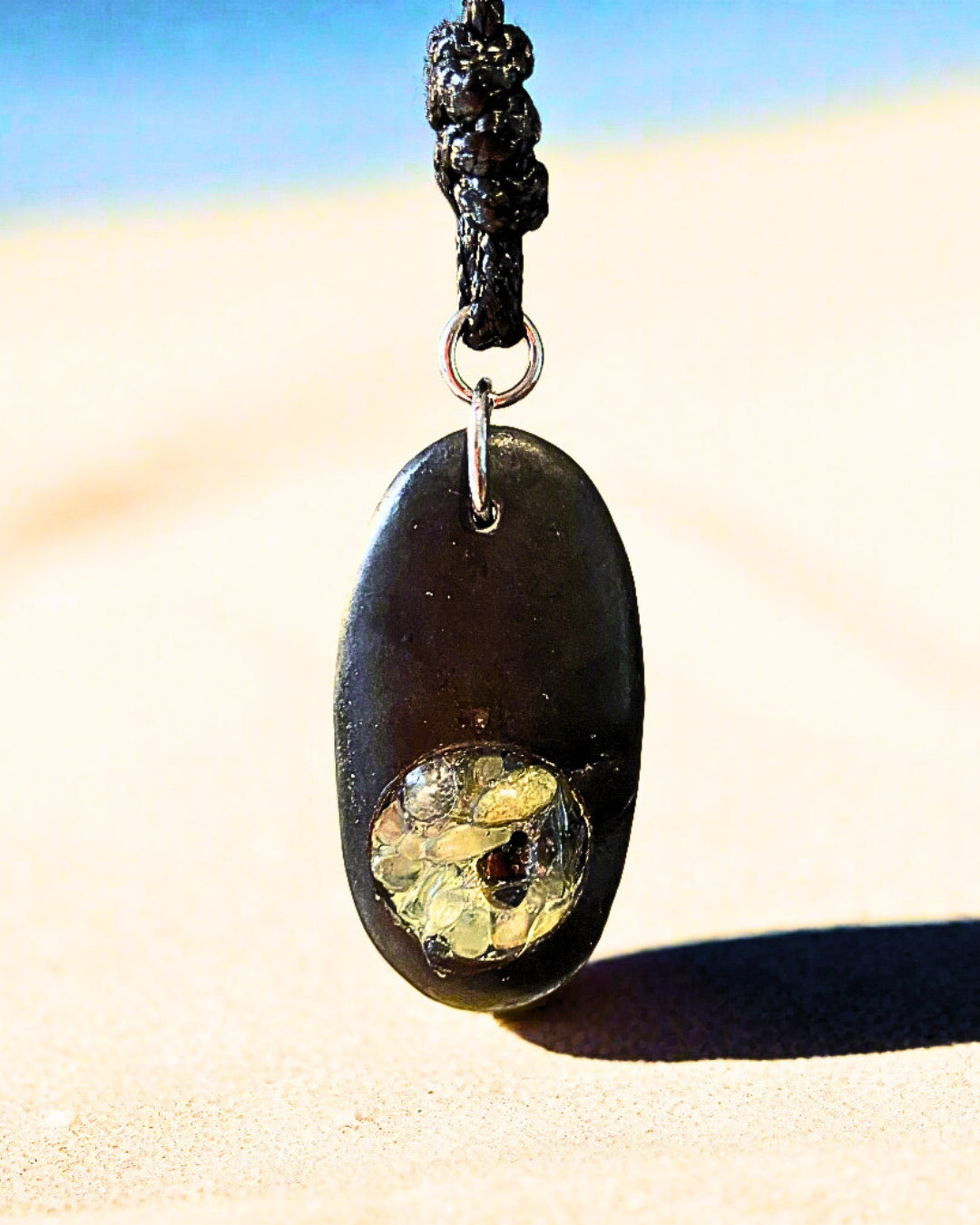 01-PP-BB-4  Pebble Pendant with Prehnite Crystal Center